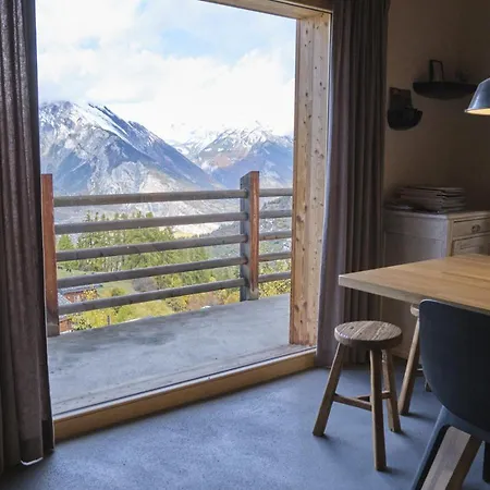 Beautiful Luxury Veyon Chalet *