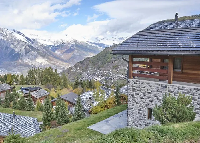 Beautiful Luxury Veyon Chalet