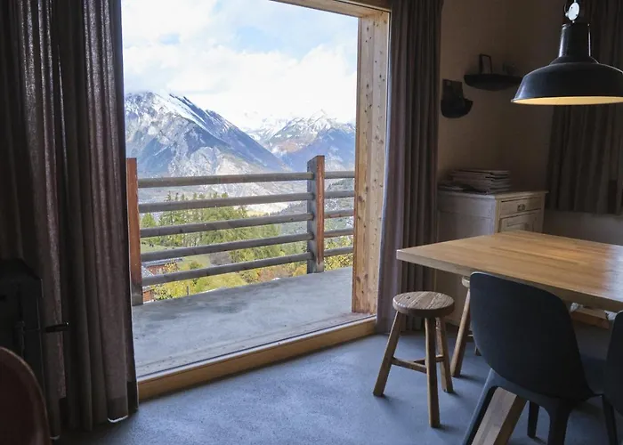 Beautiful Luxury Veyon Chalet *